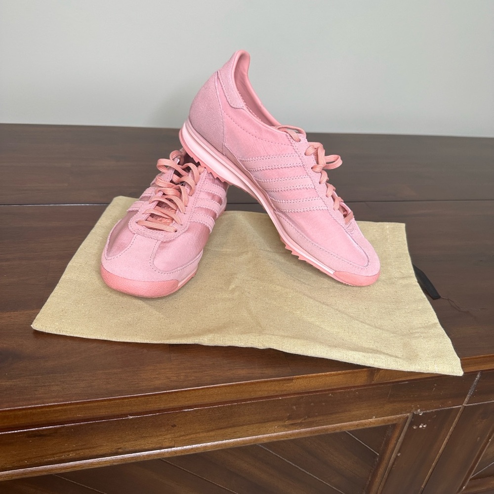 Adidas Women's Soft Pink Sneakers